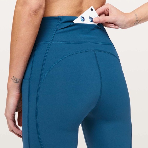 Lululemon Time To Sweat Tight 28" in Deep Marine size 4 - Picture 2 of 9